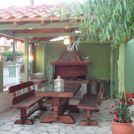 Phoenix Studios Сарти Екстериор снимка