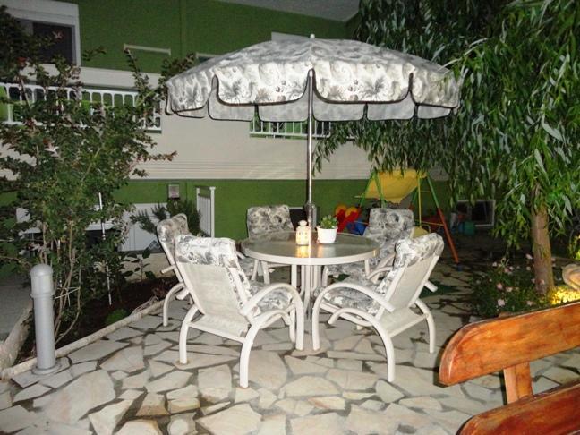 Phoenix Studios Сарти Екстериор снимка